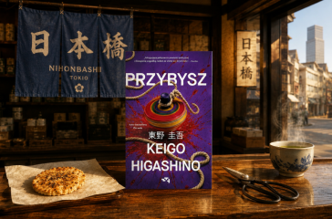 recenzja_przybysz_higashino